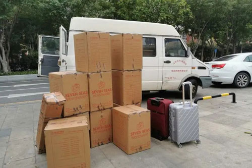 平坝行李托运公司
